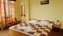 Hotel Green Park, Gangtok - Deluxe-Double-Bed-Room-1
