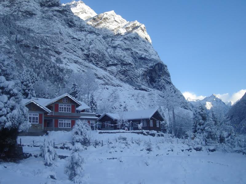 Lachung, Gangtok