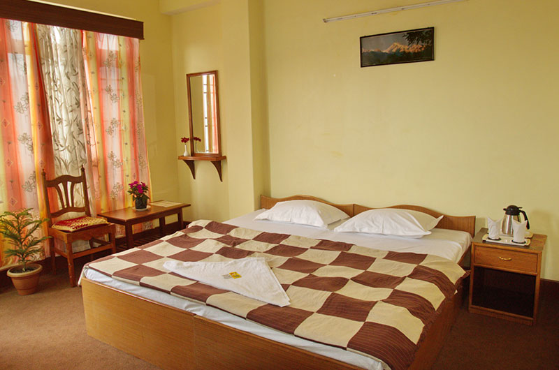 Book Deluxe Double Room at Hotel Green Park, Gangtok