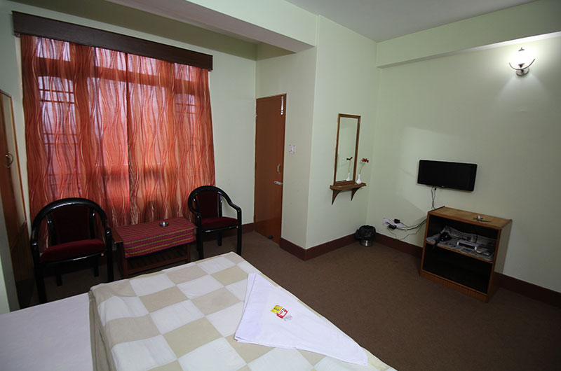 Hotel Green Park-Standard Double with Balcony1